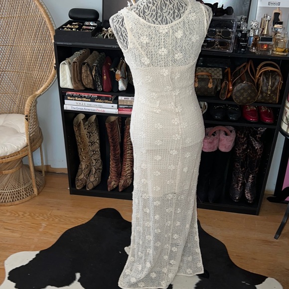 Chelsea & Violet cream lace maxi dress, size xs - Picture 5 of 11
